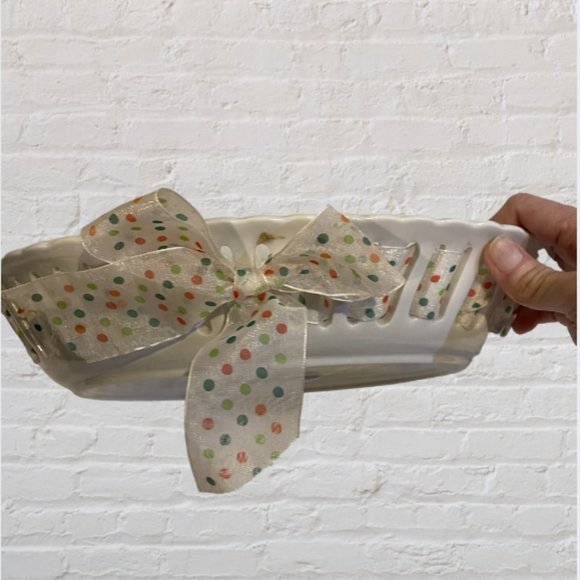 PARTY PLATE -- Ceramic, Bread/Candy/Cookies/Favors, Polka Dot Ribbon Wrapped - Picture 6 of 9